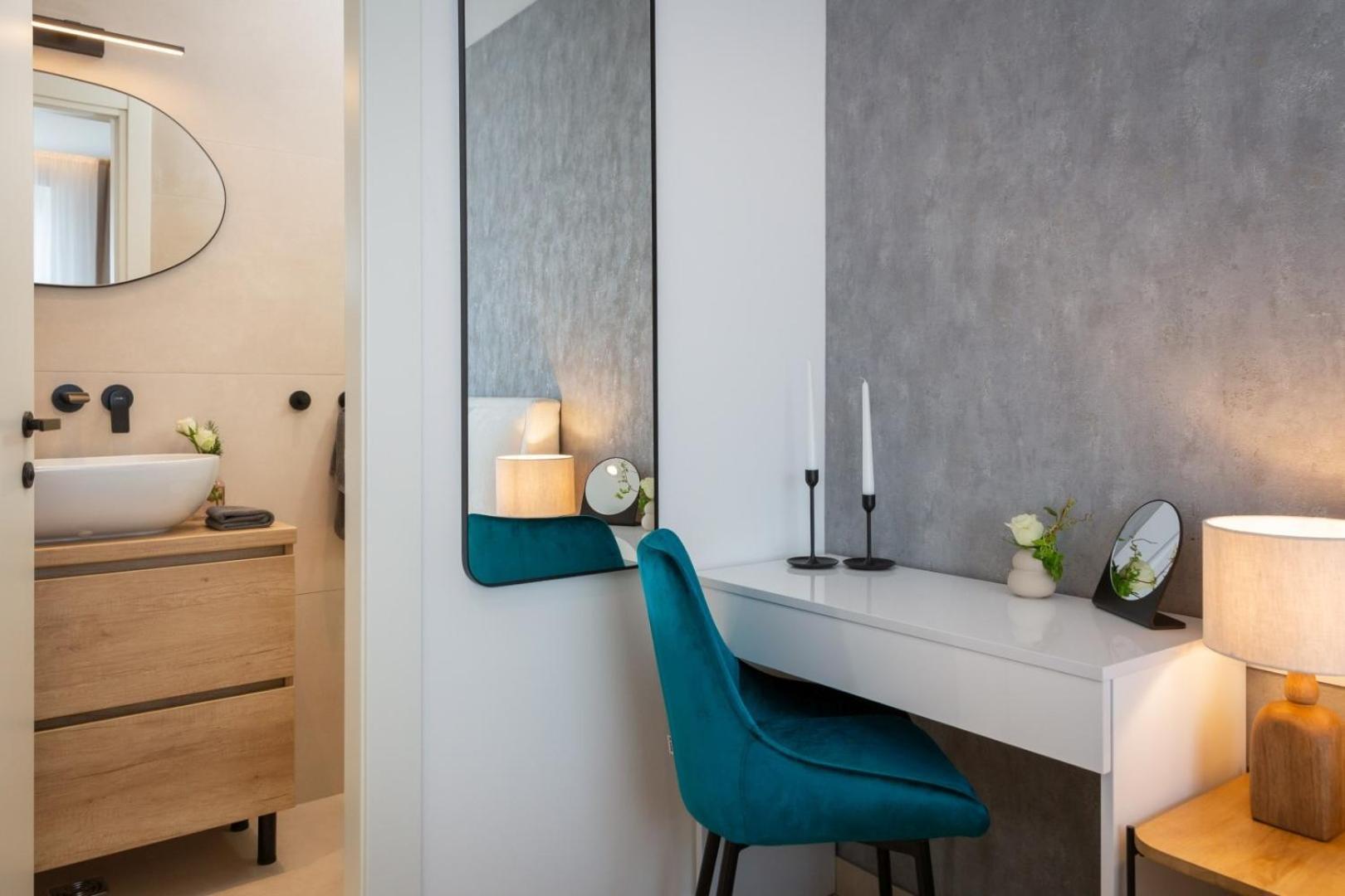Luxury Apartment Silvery In Split Center With Jacuzzi, Sauna And Parking Exterior photo